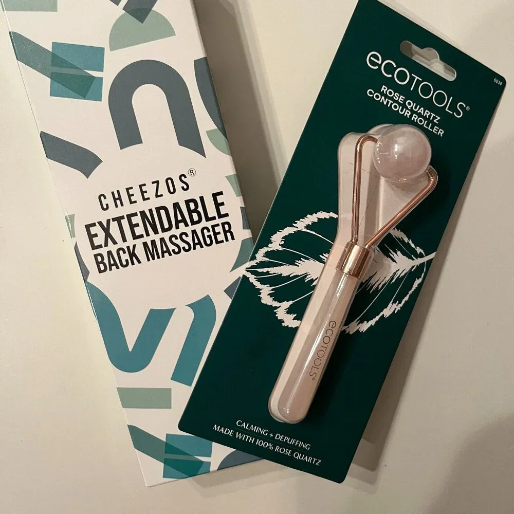 Self-Care!  Rose Quartz‎ Facial Roller and Extendable Back Massager (NEW) (h/x)